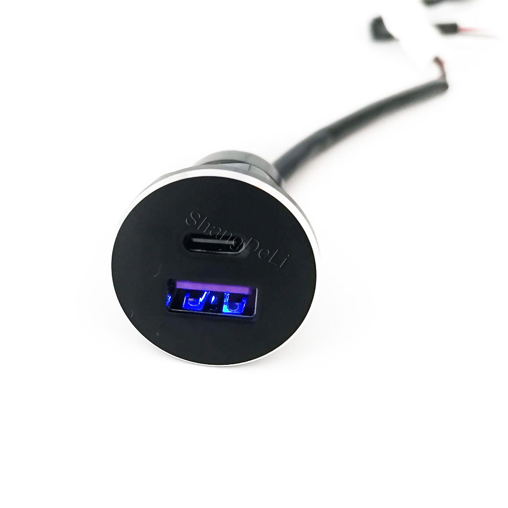 شاحن سيارة مزدوج المنفذ USB مع - مراجعة Usb C Hub وسعره